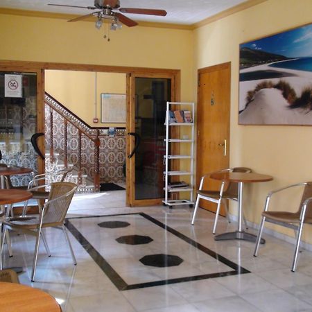 Hostal Tarik Hotell Tarifa Exteriör bild