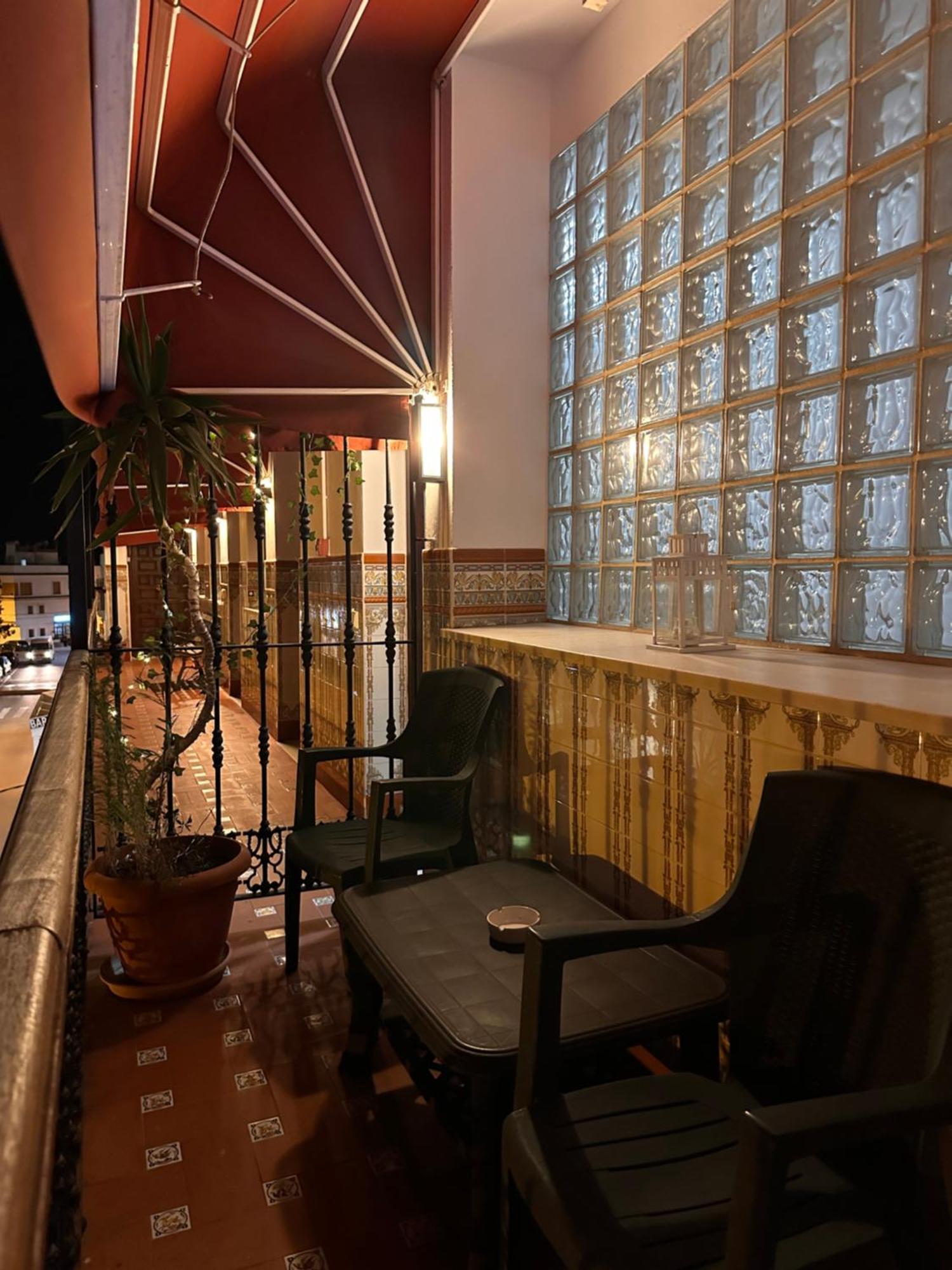 Hostal Tarik Hotell Tarifa Exteriör bild