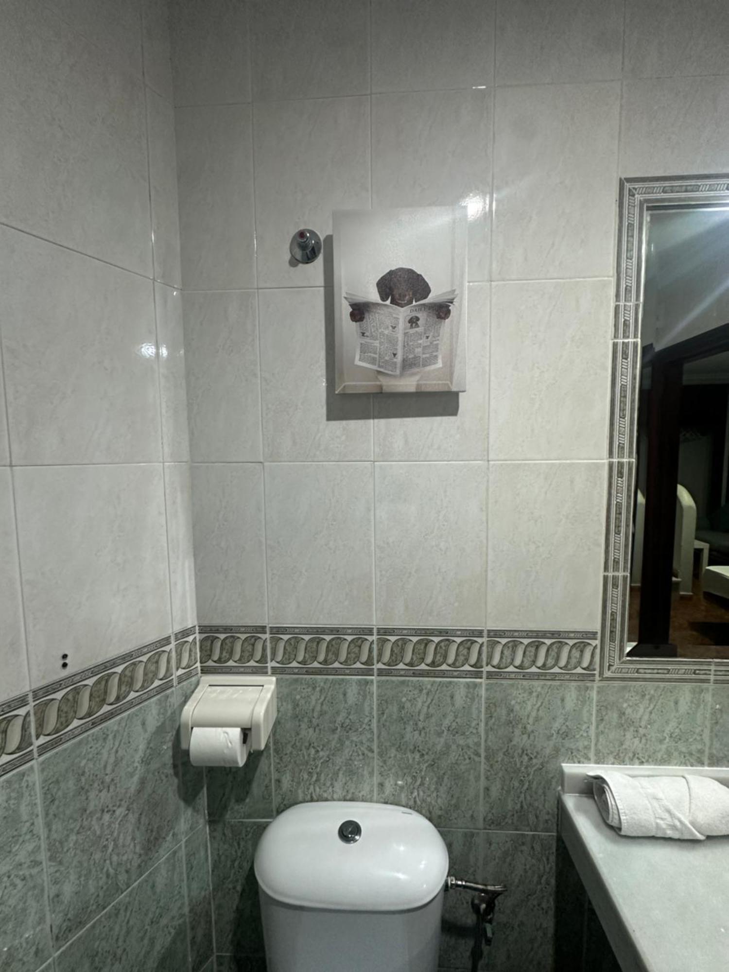 Hostal Tarik Hotell Tarifa Exteriör bild