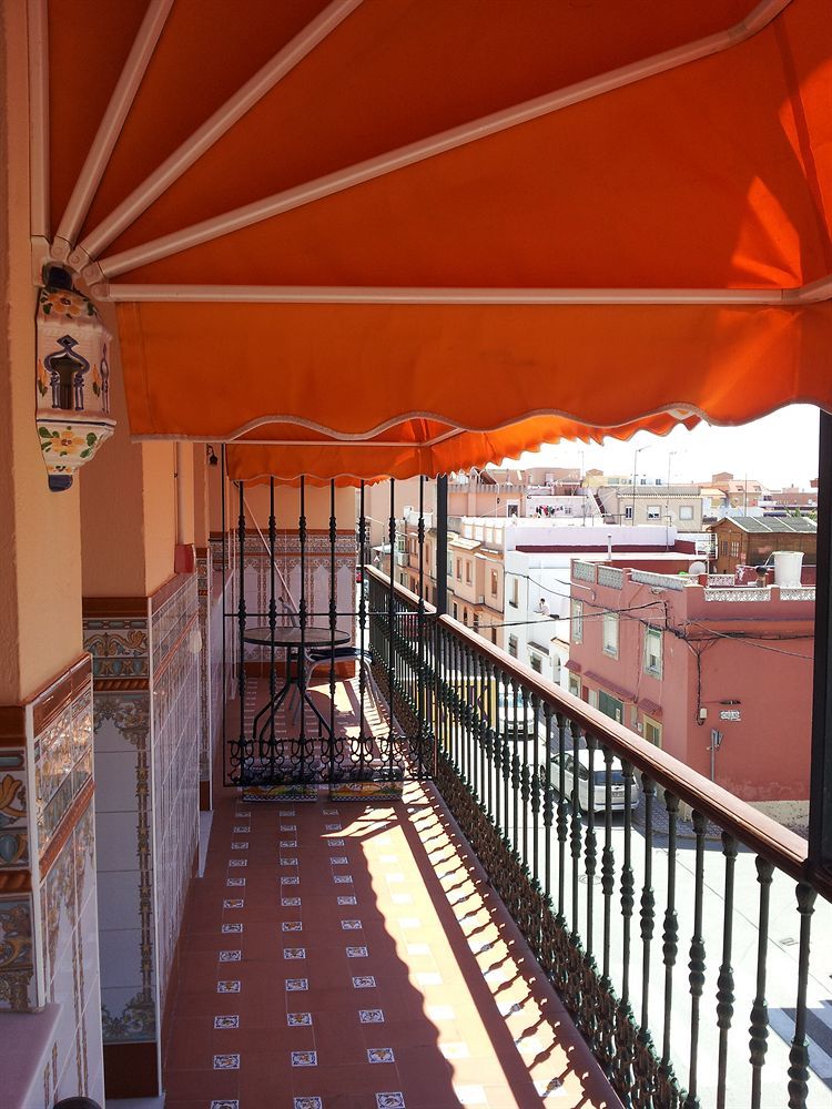 Hostal Tarik Hotell Tarifa Exteriör bild